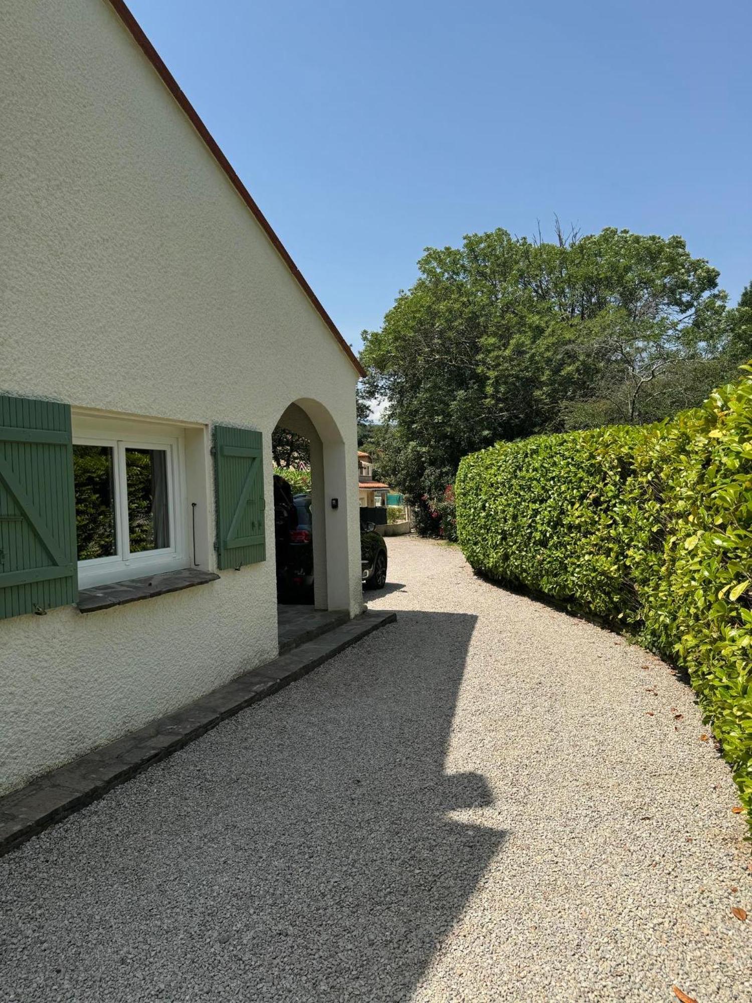 Maison avec piscine chauffée entre mer et montagne Montauriol  Exterior foto